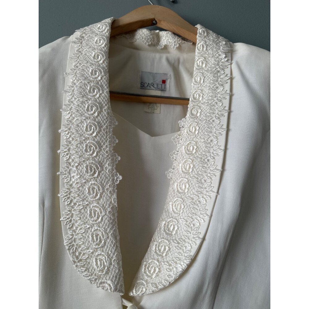 NWT Women’s 7/8 Scarlett Ivory Two-Piece Blazer & Skirt Set Old Money Academia - Picture 5 of 11